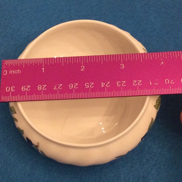 Aynsley Pembroke covered trinket dish - Picture 6 of 6